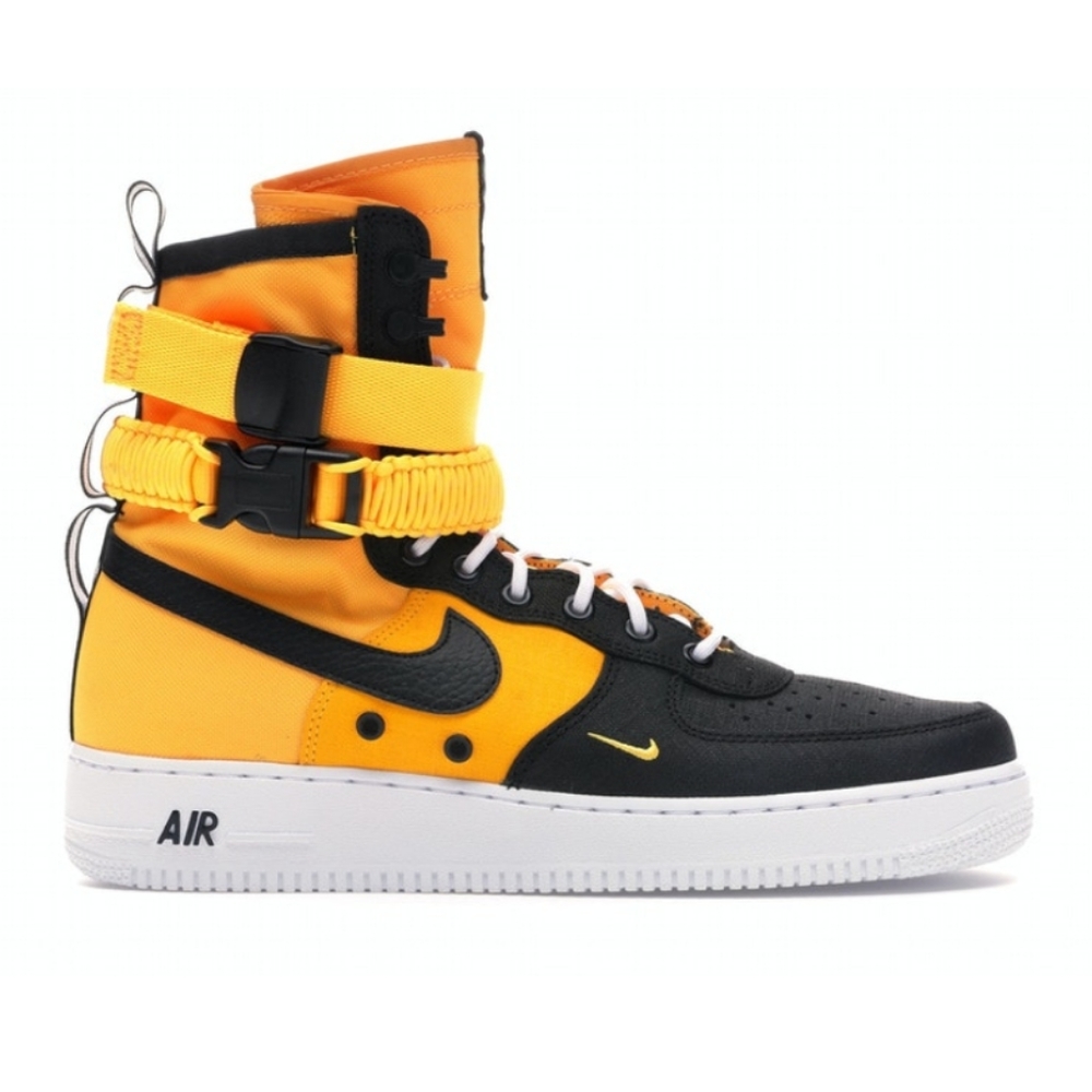Nike boots